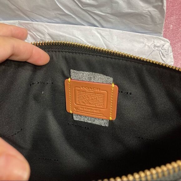 COACH X Disney Mickey X Keith Haring Academy Pouch Limited Edition great gift - Picture 2 of 13